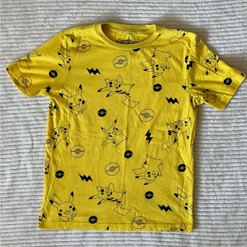 Kids Pokémon Pikachu t-shirt, tagless - size S